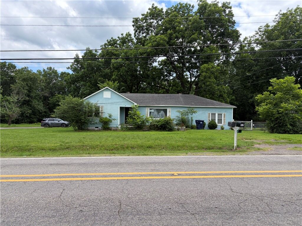Property Photo: 901 SW 3rd Street AR 72823