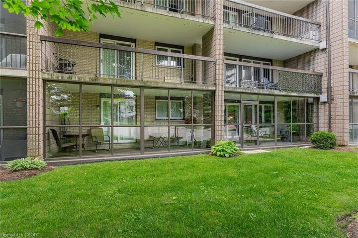 Property Photo: 6 Shettleston Drive 102 ON N3H 5E7