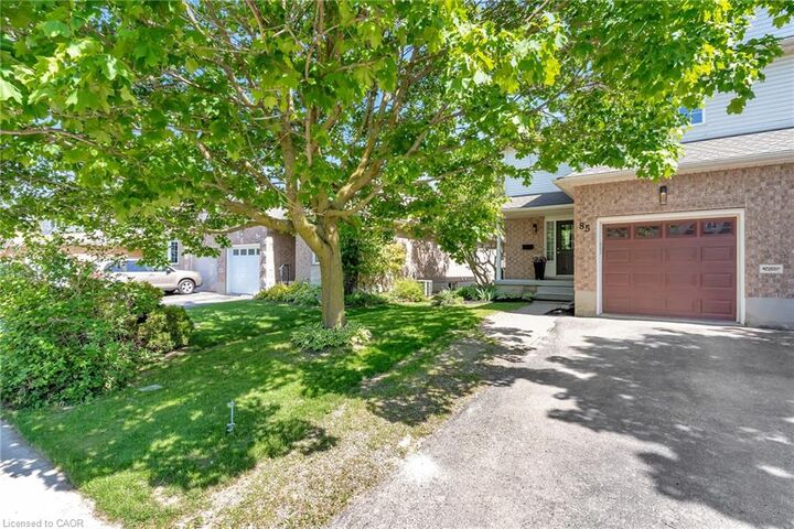 Property Photo:  85 York Street E  ON N0B 1S0 