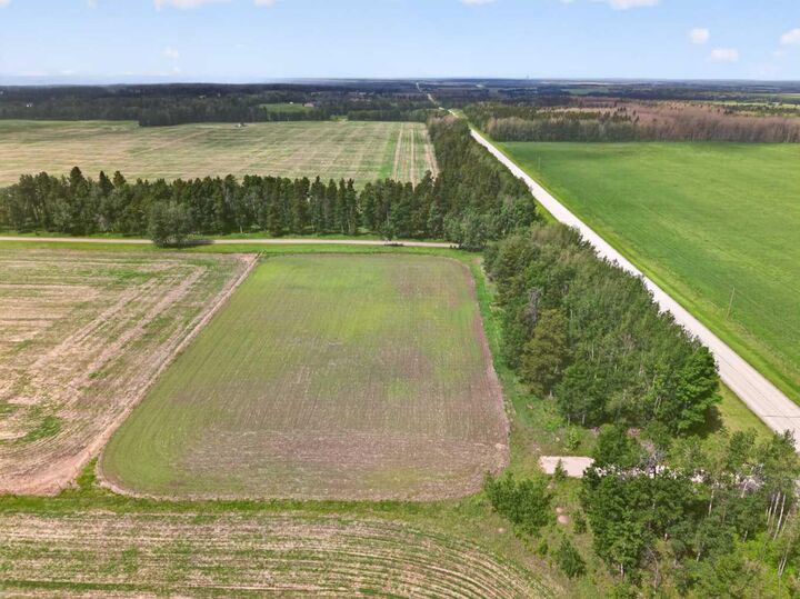 Property Photo: N/A Township Road 354 AB T0M 0M0