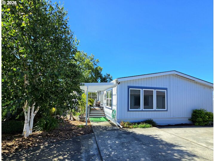 Property Photo:  98135 W Nelson Dr  OR 97415 