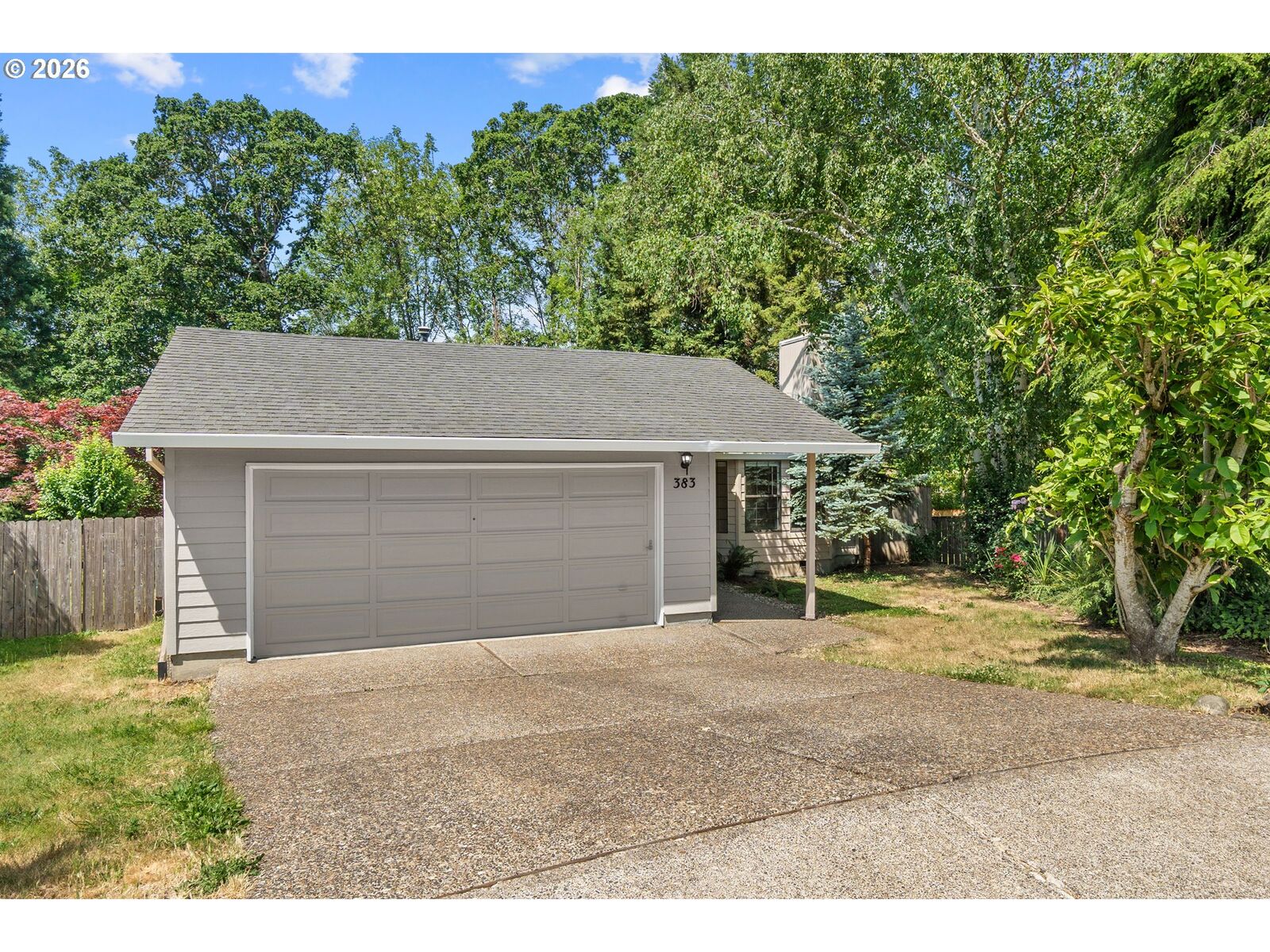Property Photo: 383 NW 140th Pl OR 97006