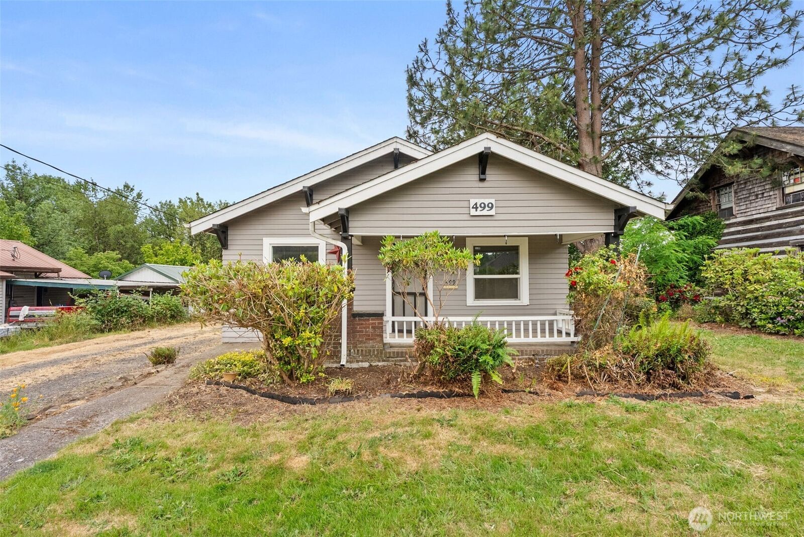 Property Photo: 499 SW Chehalis Avenue WA 98532