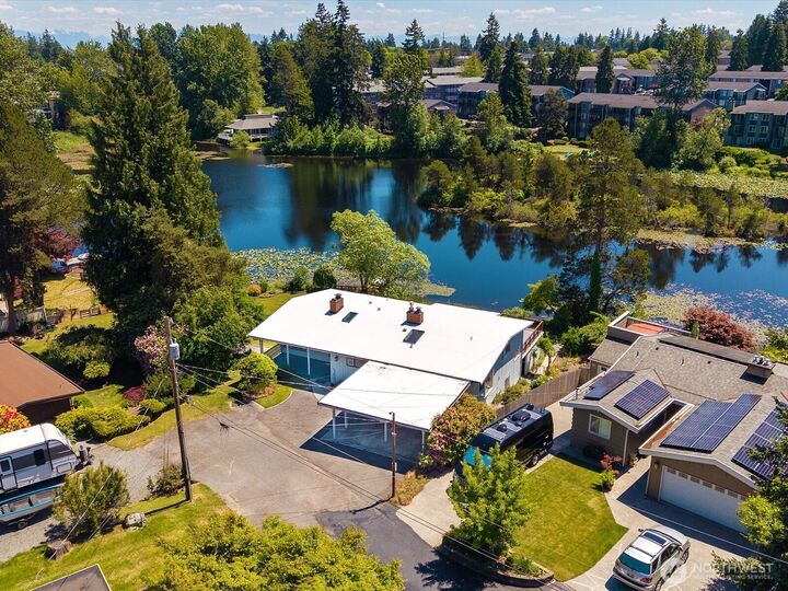 Property Photo: 516 72nd Street SE WA 98203