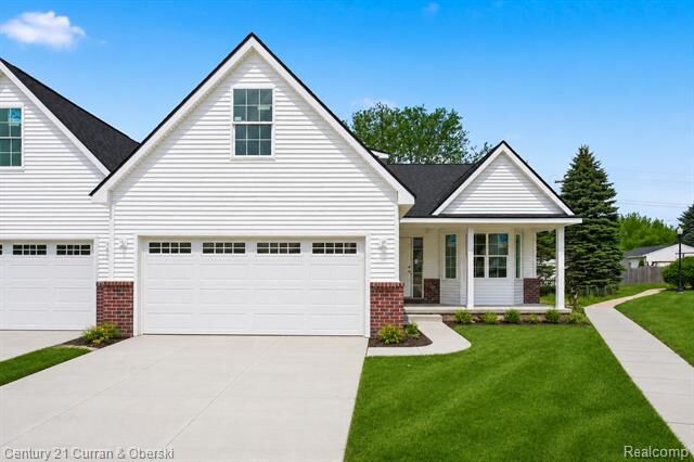 Property Photo: 755 Nelson'S Ridge Drive 1 MI 48843