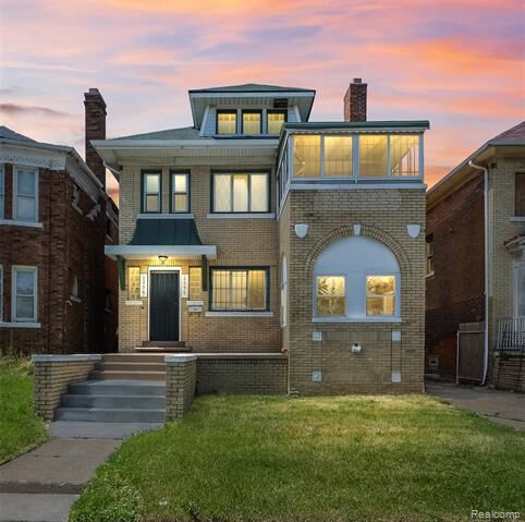 Property Photo: 2254 Taylor Unit #1 Street MI 48206