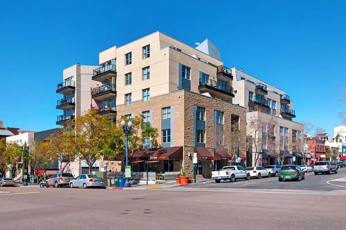 Property Photo:  1608 India St 403  CA 92101 