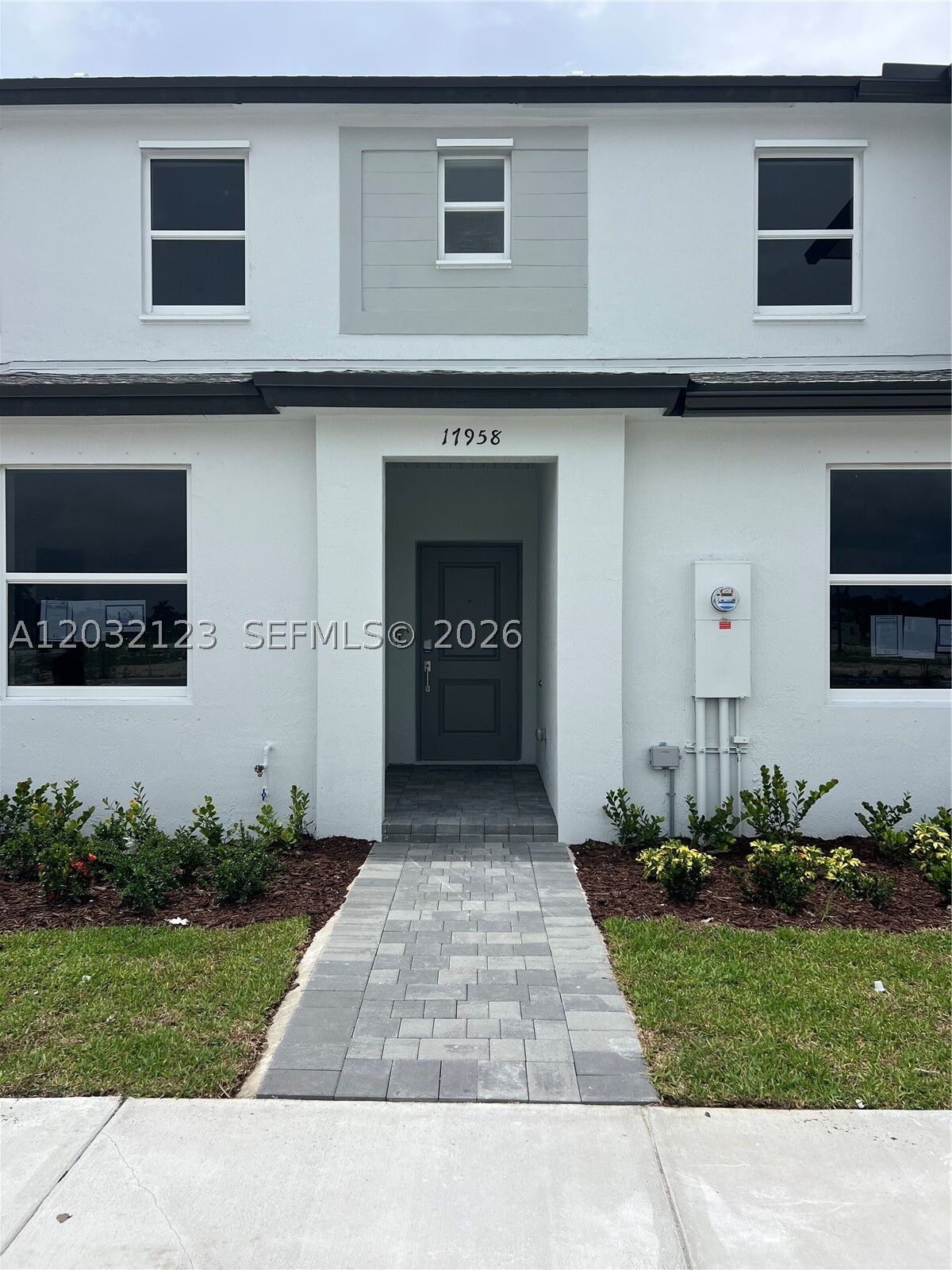 Property Photo:  17958 SW 357th Ter  FL 33034 
