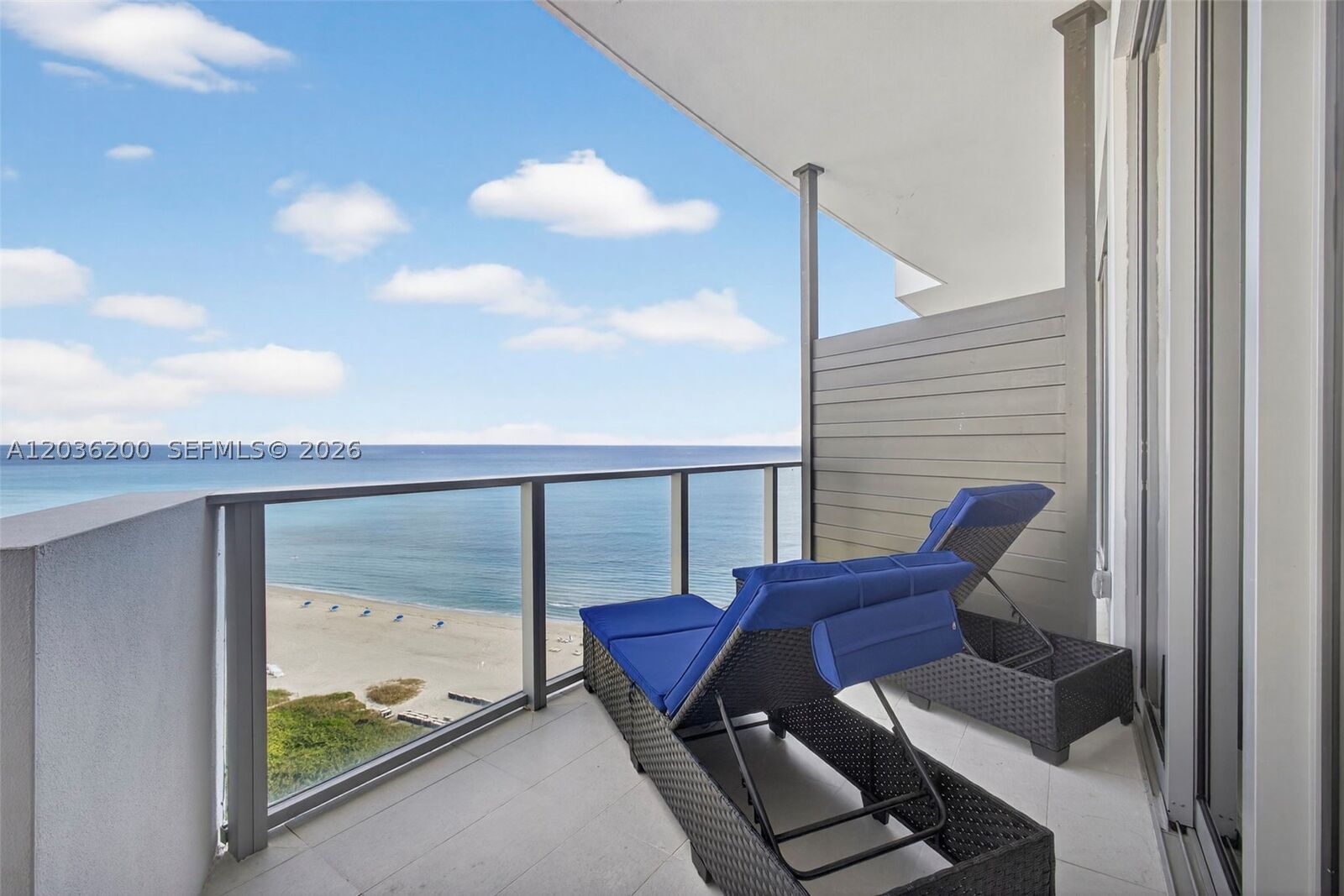 Property Photo:  3100 N Ocean Dr H-1801  FL 33404 