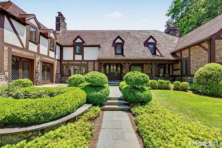 Property Photo:  991 Lake Avenue  CT 06831 