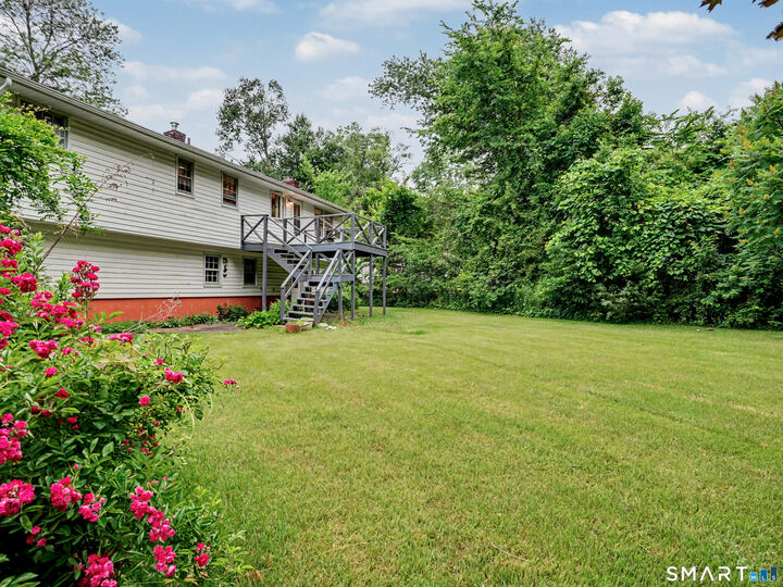 Property Photo:  5 Leighton Court  CT 06473 