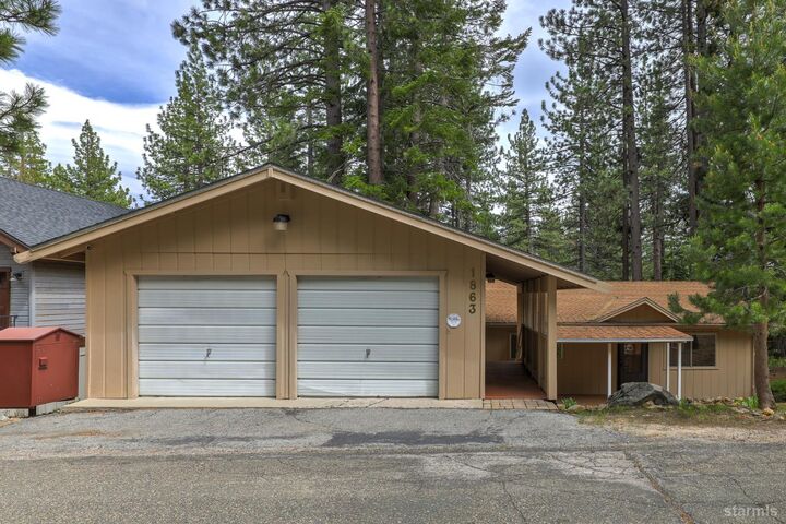Property Photo: 1863 Normuk Street CA 96150