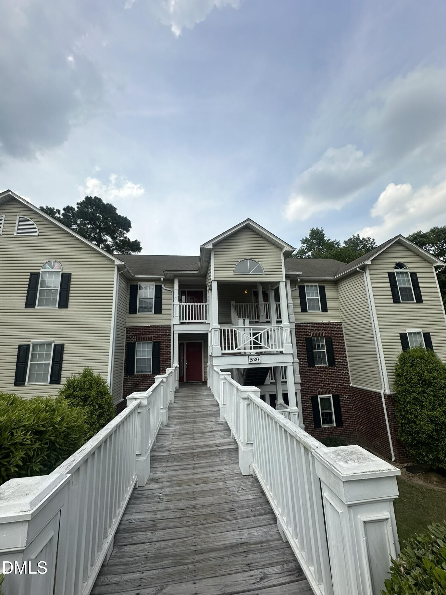 Property Photo: 320 Bubble Creek Court 7 NC 28311