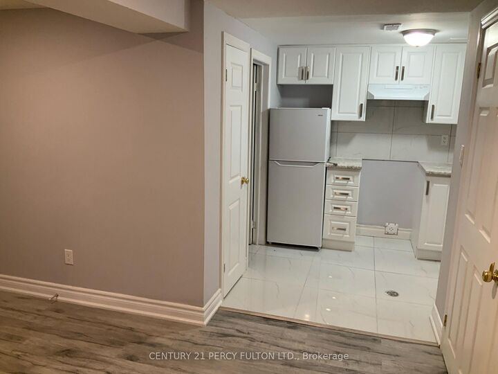 Property Photo: 22 Mill Street Bsmt ON L3P 1K9