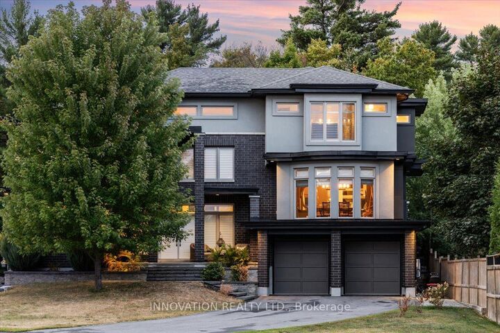 Property Photo: 332 Carp Highlands Court ON K0A 1L0