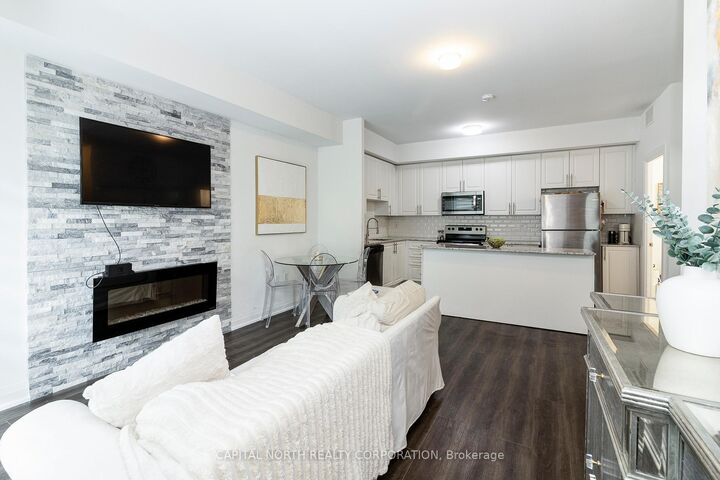 Property Photo: 48 Coles Avenue 802 ON L4L 1L9