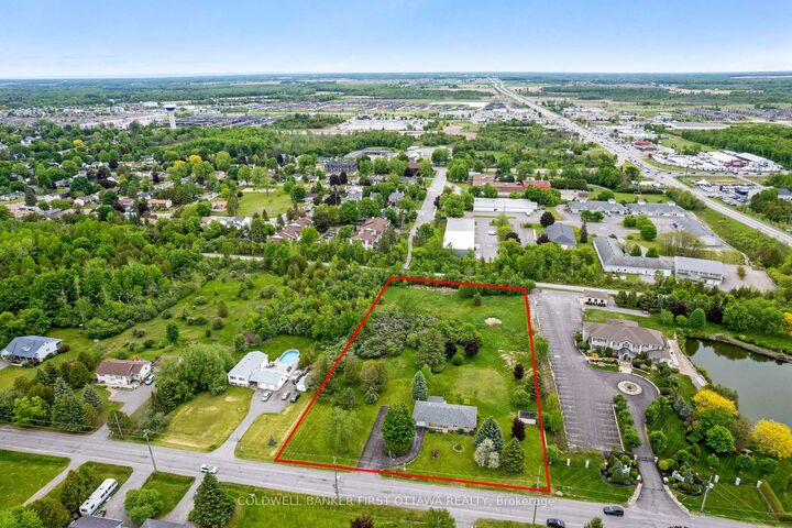 Property Photo: 363 Napoleon Street ON K7C 3Y3