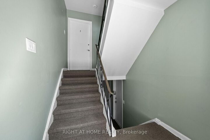 Property Photo: 2709 Don Street ON K2B 6Y4