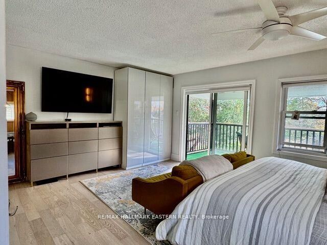 29 Crescent Street — photo 1