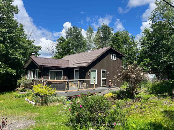 Property Photo: 1322A Weslemkoon Lake Road ON K0L 1W0
