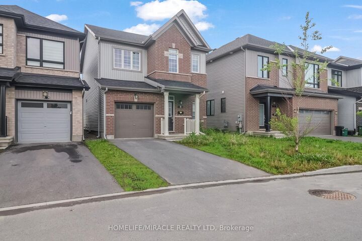 Property Photo: 9 Tolchaco Court ON K2J 6V7