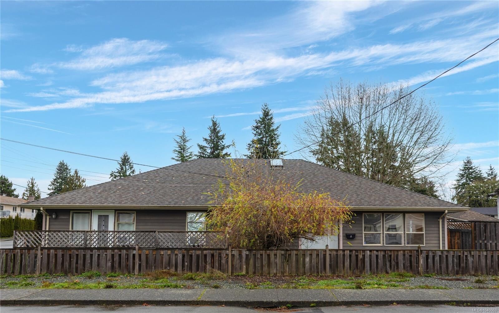 Property Photo:  1126 18th St  BC V9N 7J8 