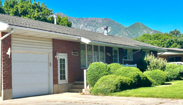 Property Photo: 1230 E South Weber Dr UT 84405