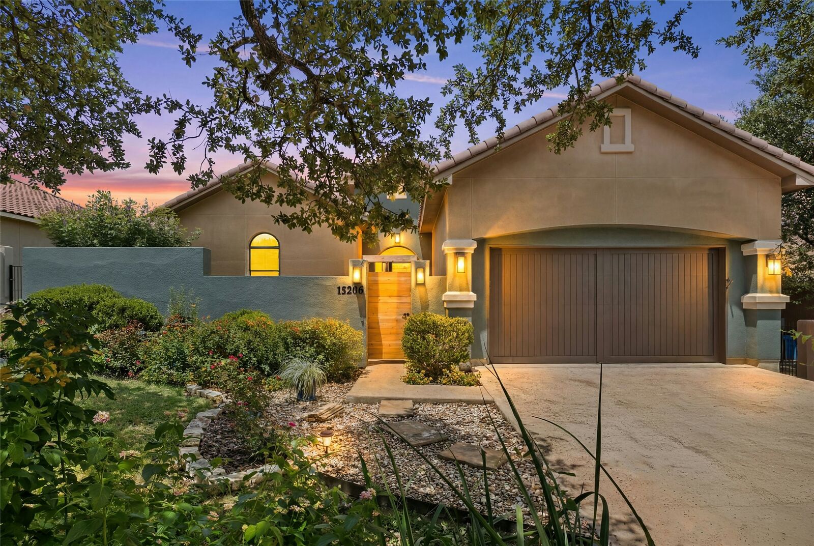 Property Photo: 15206 Lariat Trail TX 78734