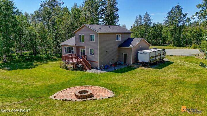 Property Photo: 10775 E Meadowlark Circle AK 99645