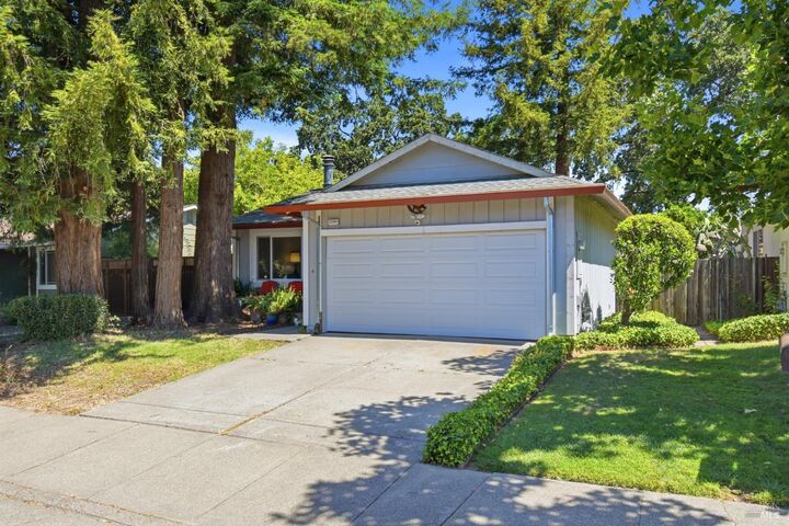 Property Photo:  2299 Copperfield Drive  CA 95401 