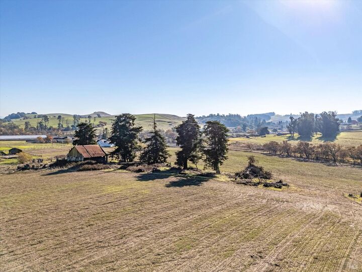Property Photo:  6000 Petersen Road  CA 95472 