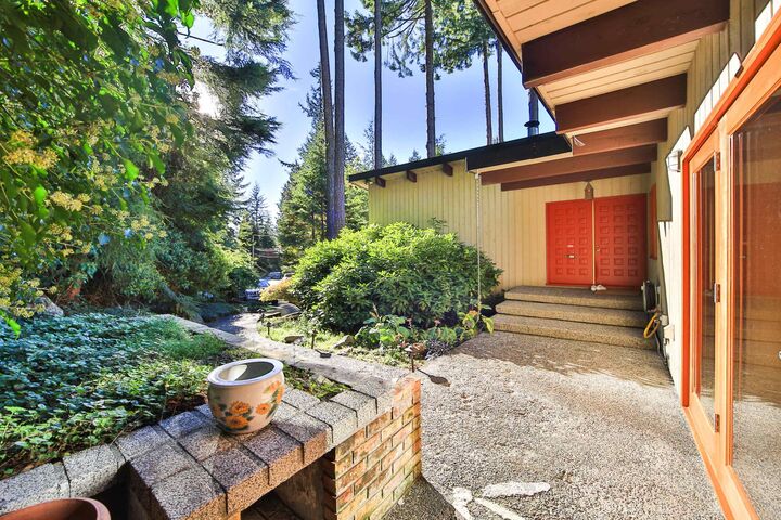 Property Photo: 170 Highview Place BC V0N 2E0