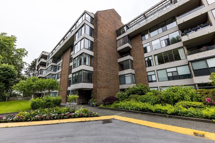 Property Photo: 4101 Yew Street 407 BC V6L 3B7