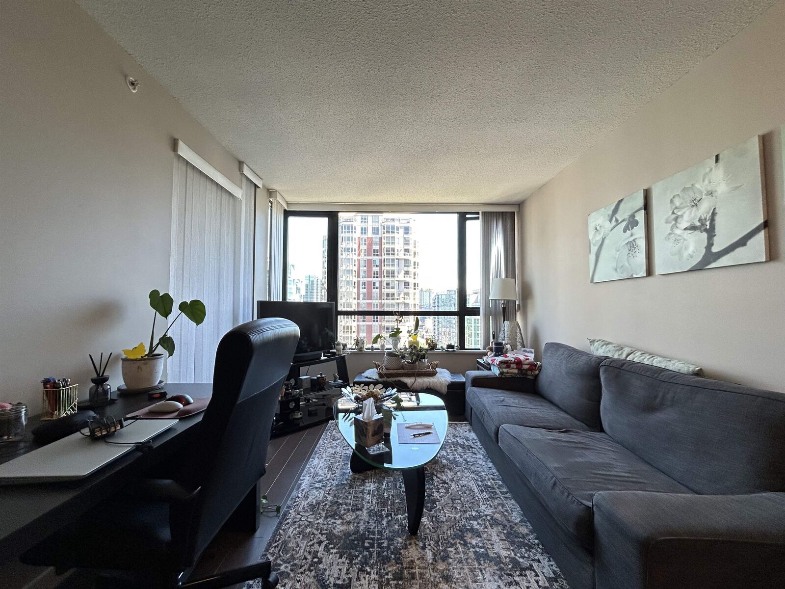 Property Photo: 909 Mainland Street 2310 BC V6B 1S3