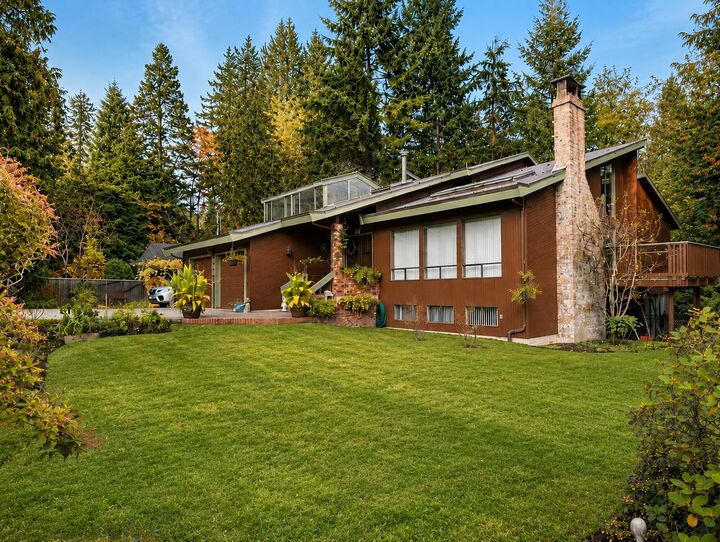 Property Photo: 1498 Chamberlain Drive BC V7K 1P6