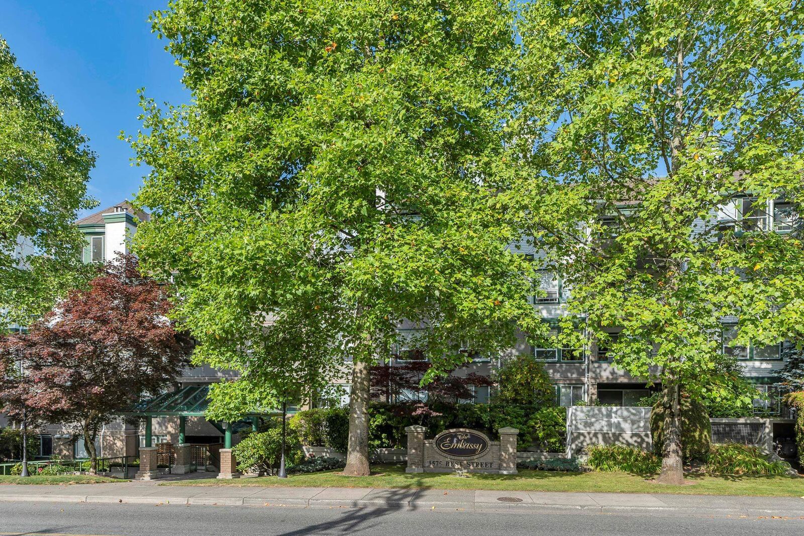Property Photo: 1575 Best Street 104 BC V4B 5K1