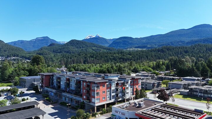 Property Photo: 40437 Tantalus Road 303 BC V0N 1T0
