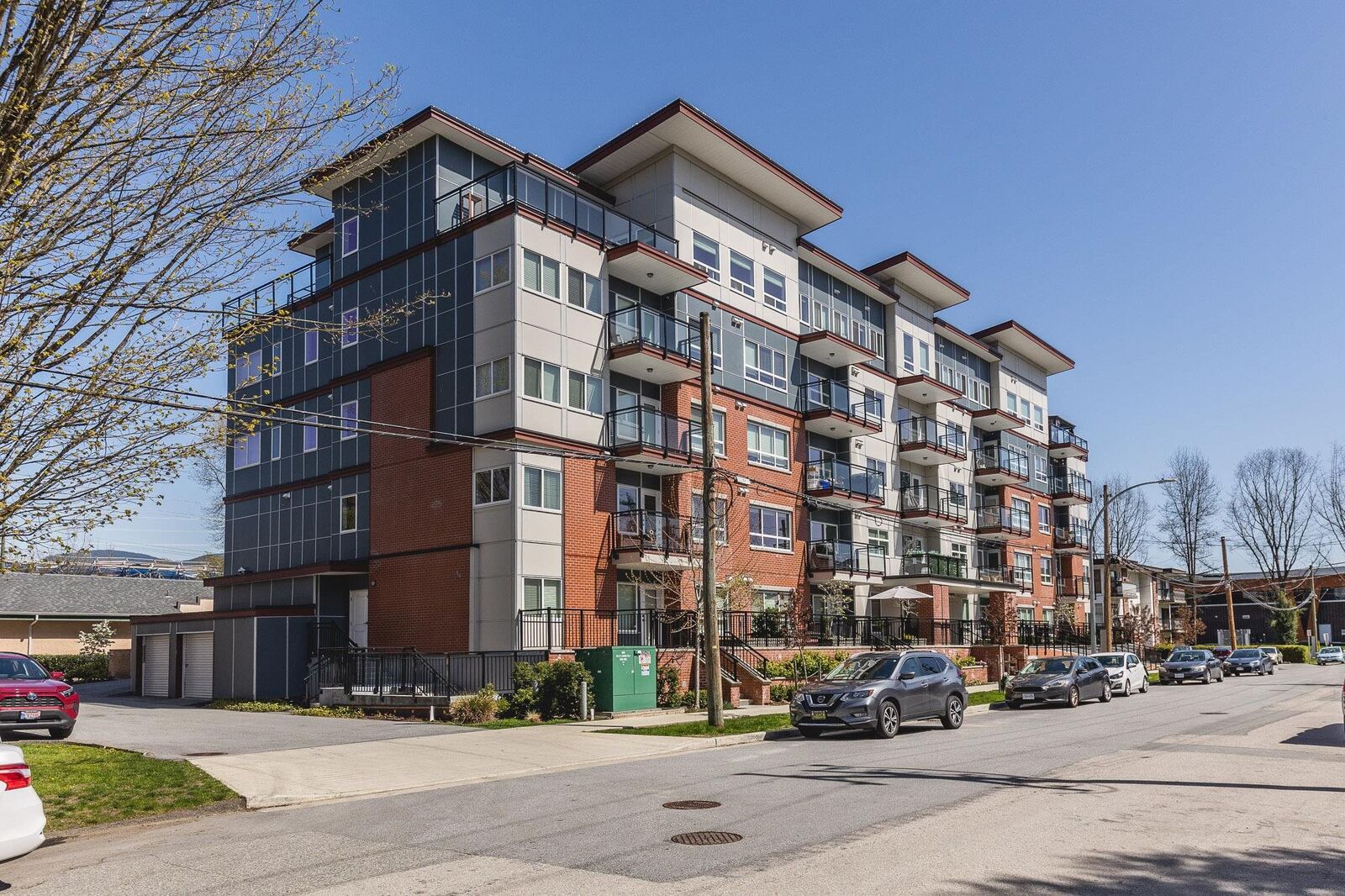 Property Photo: 2229 Atkins Avenue 402 BC V3C 1Y5