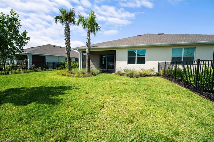 Property Photo:  16947 Hawk Ct  FL 33982 
