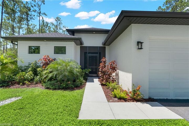 Property Photo: 4406 31st Ave NE FL 34120
