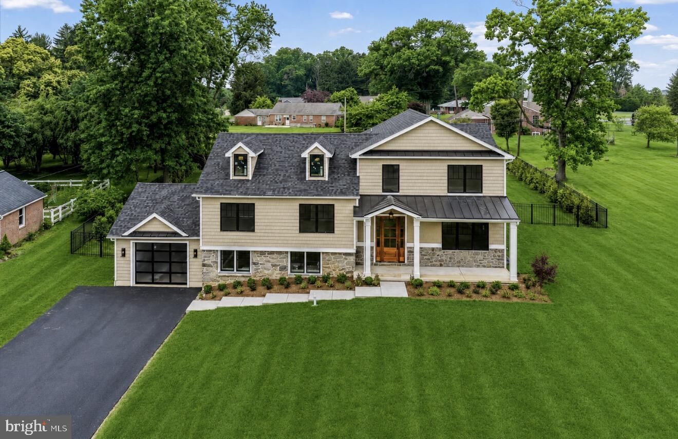 Property Photo: 1008 Richmond Road PA 19008