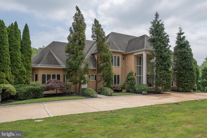 Property Photo:  1041 Herkness Drive  PA 19046 