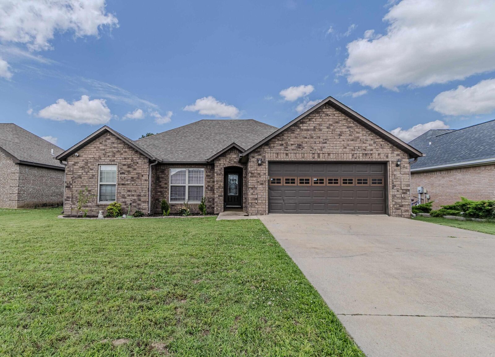 Property Photo:  1005 Ryan Lane  AR 72450 