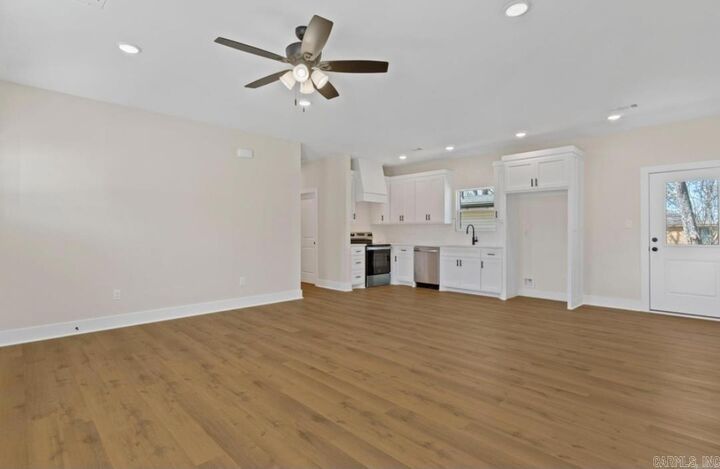Property Photo: 921 Banner Street AR 72015