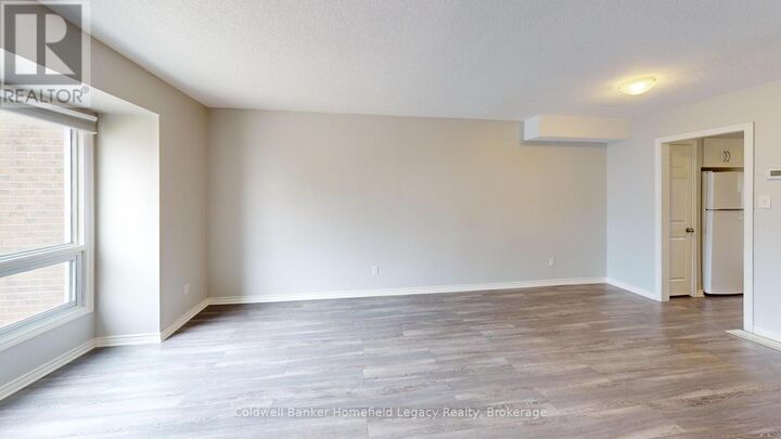 Property Photo:  1189 Nellis Street 2  ON N4T 1N5 