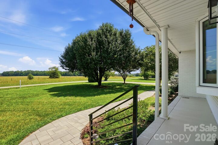 Property Photo: 130 Watts Farm Lane NC 28115