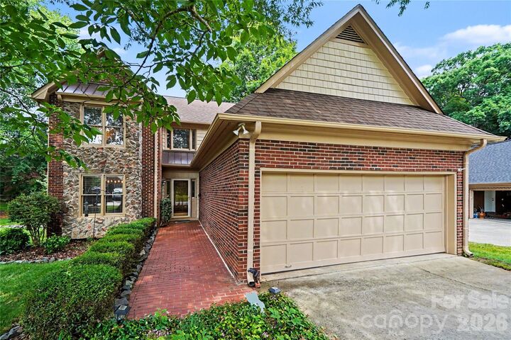 Property Photo:  5112 Tedorill Lane  NC 28226 