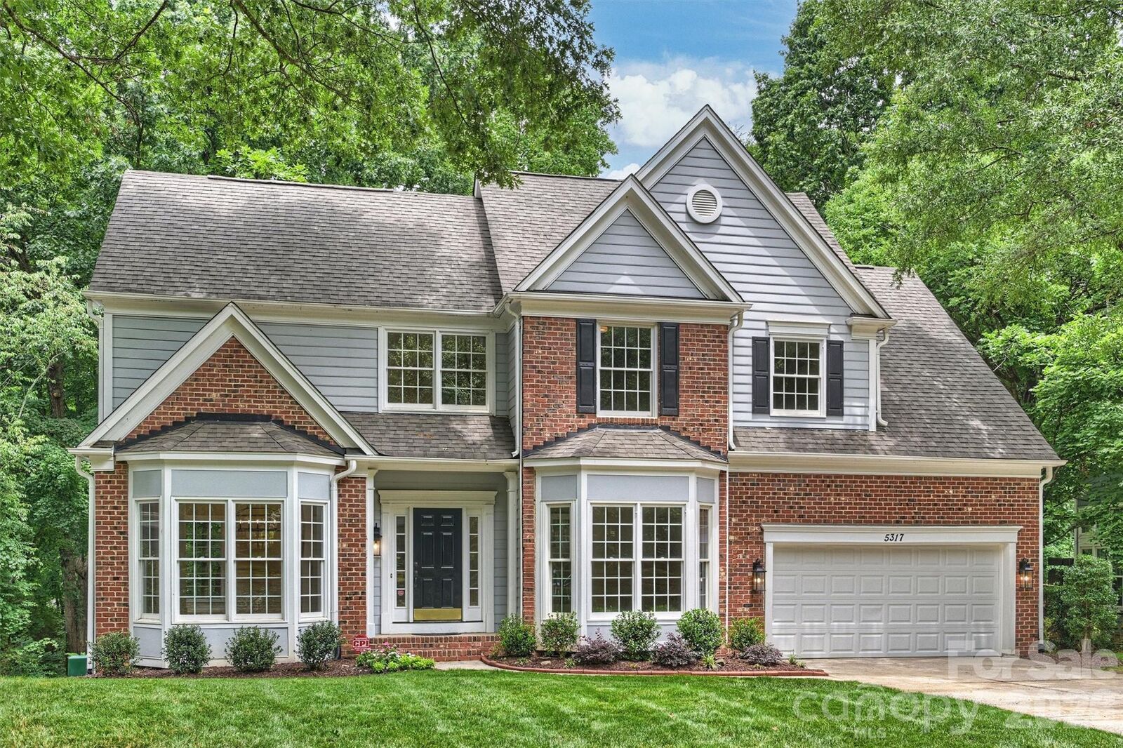 Property Photo:  5317 Fairvista Drive  NC 28269 
