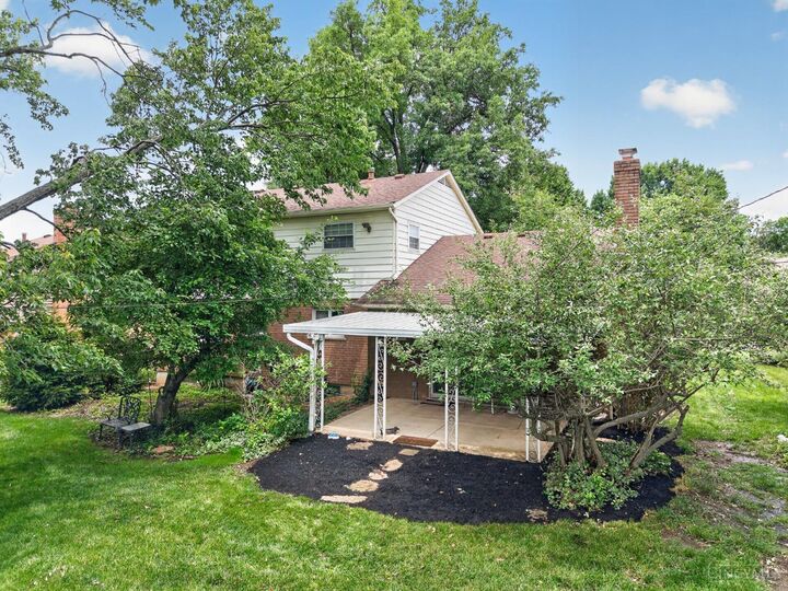 Property Photo:  7087 Wyandotte Drive  OH 45233 