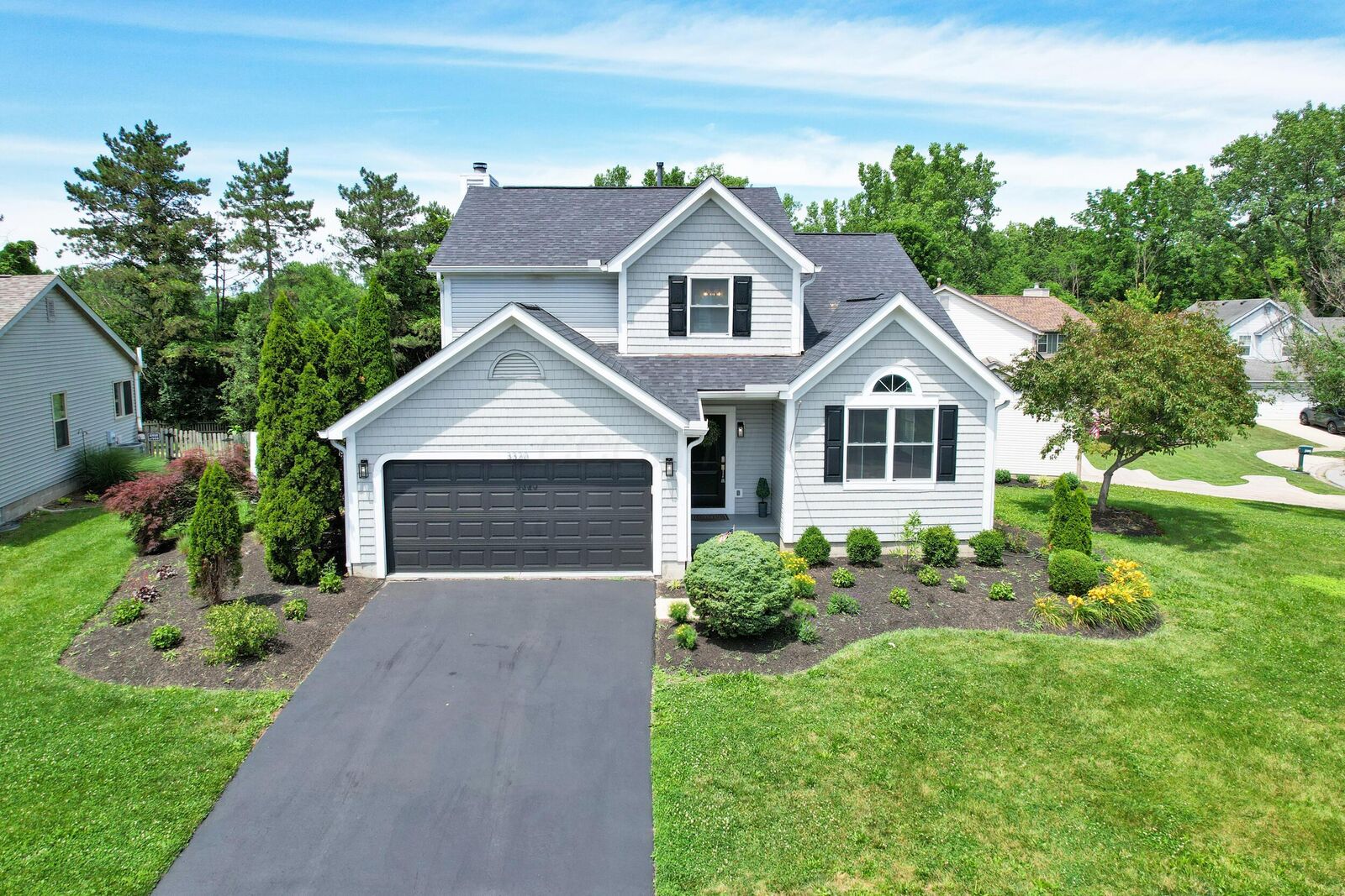 Property Photo:  3320 Lindstrom Drive  OH 43228 